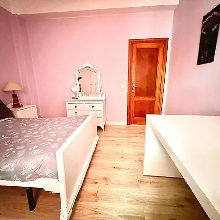 Apart Alfonso X El Sabio Apartment